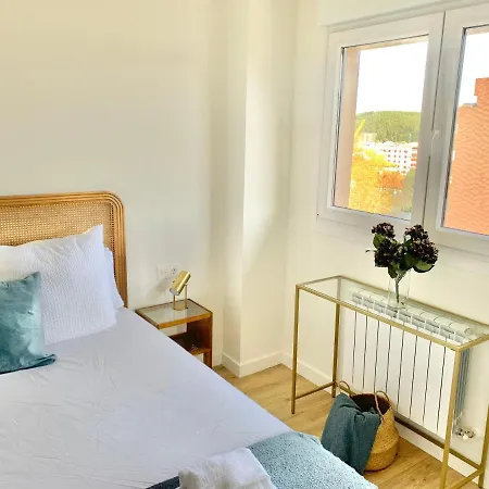 Apartamento El Pisin De Aviles. Parking / Wifi *